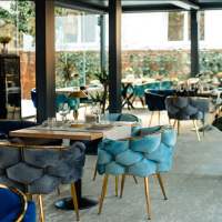 Café Rencontre au Restaurant Roa